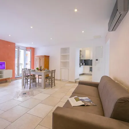 Borgo King Apartman *